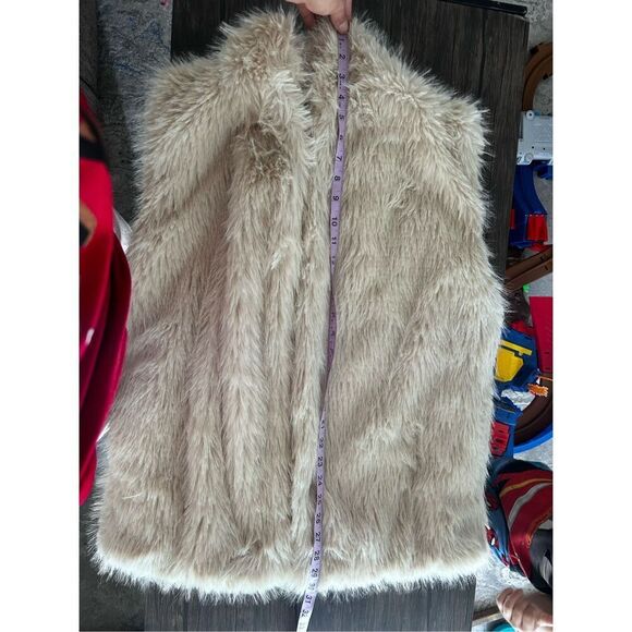 Johnny Was Workshop The Topper Faux Fur Vest Size M Tan Layering Silk Luxury - Picture 14 of 16